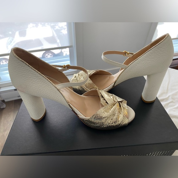 Matteo Bertoni, Italian, leather - Picture 9 of 10